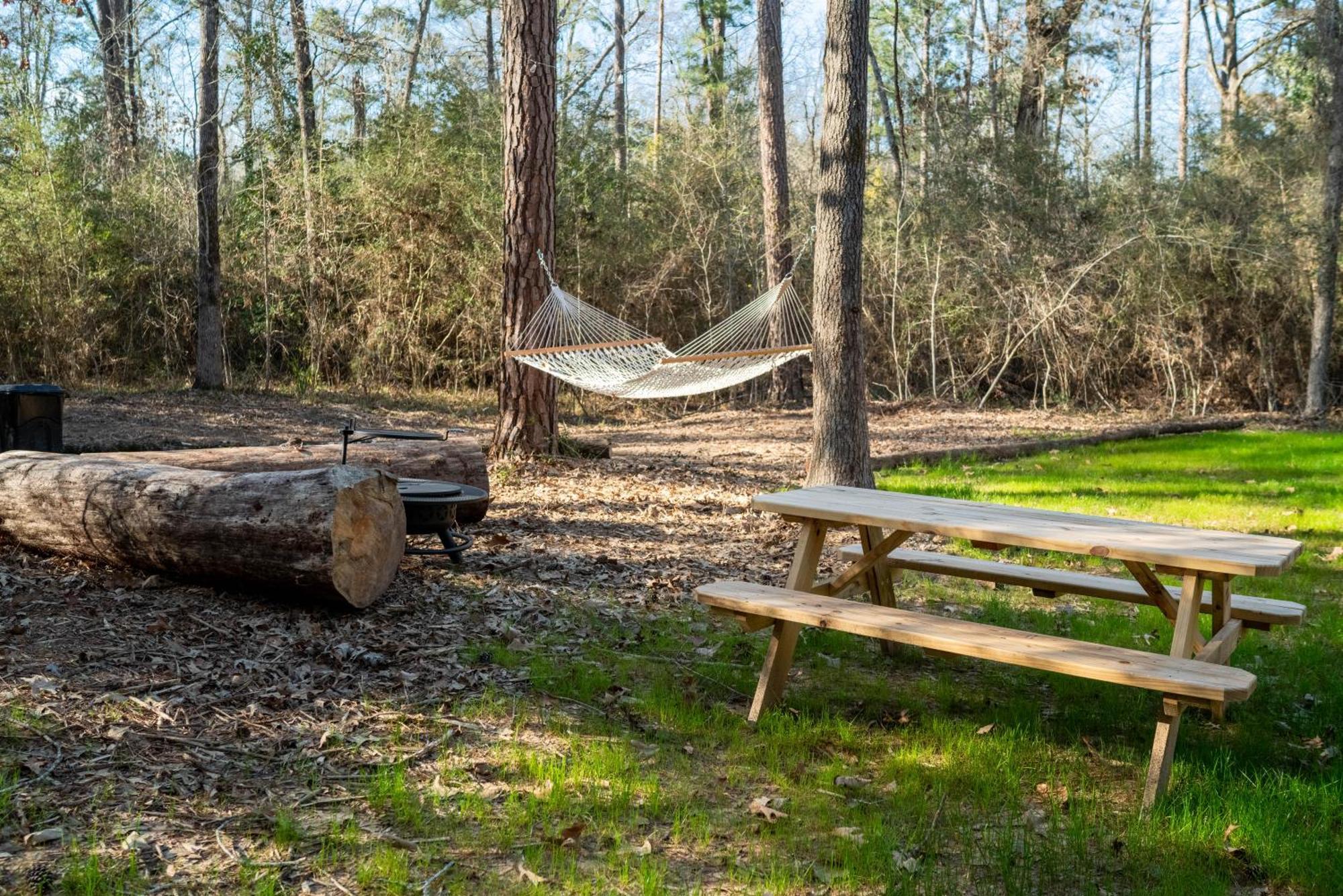 In Babia - Luxury - Sam Houston National Forest Camping